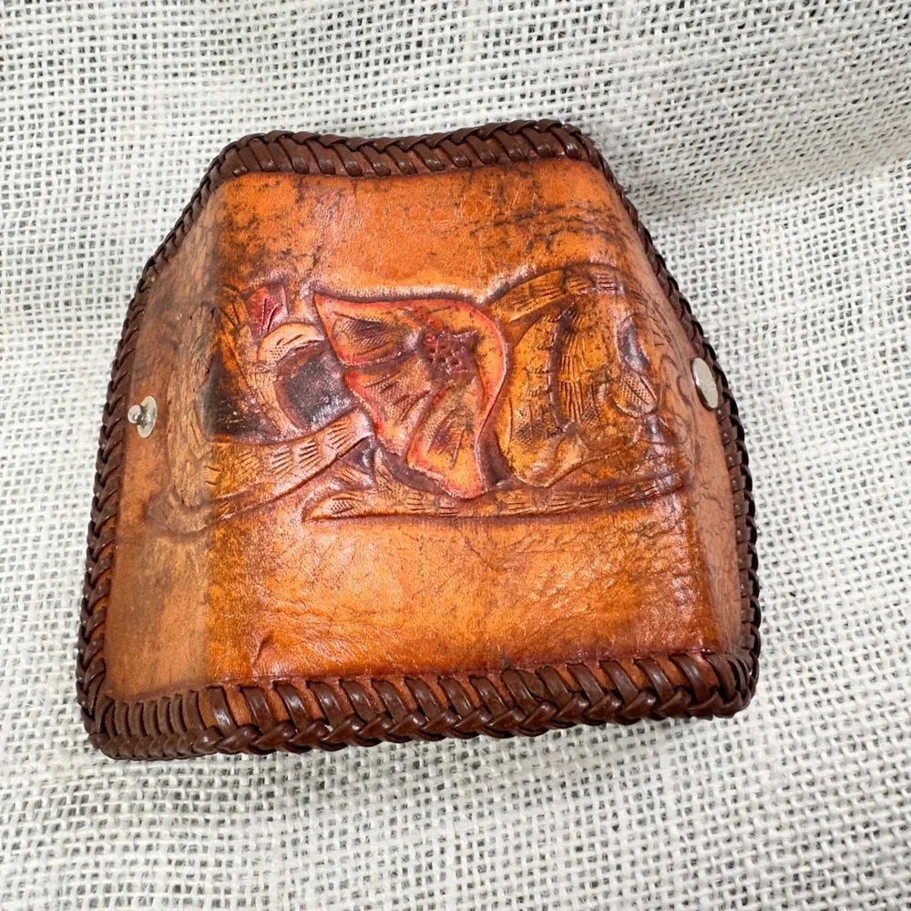Groovy Hand Tooled‎ Leather Mushroom Key Holder Case Boho Hippie Vintage